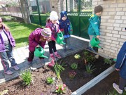 Pečujeme o květinový záhonek